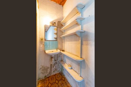 Casa à venda com 300m², 3 quartos e 3 vagas Casa à venda com 300m², 3 quartos e 3 vagasBanheiro da Edícula