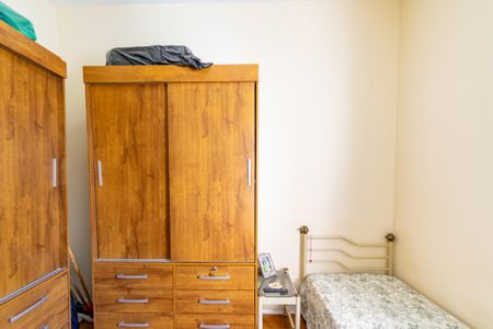Casa à venda com 300m², 3 quartos e 3 vagas Casa à venda com 300m², 3 quartos e 3 vagasQuarto 1