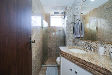 Apartamento à venda com 125m², 3 quartos e 2 vagasBanheiro Social