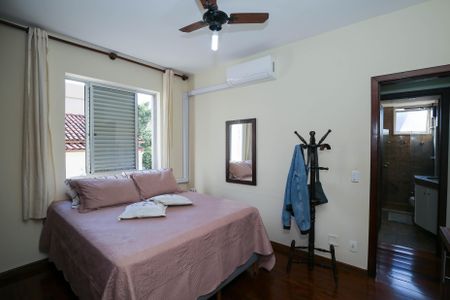 Apartamento à venda com 125m², 3 quartos e 2 vagasSuíte