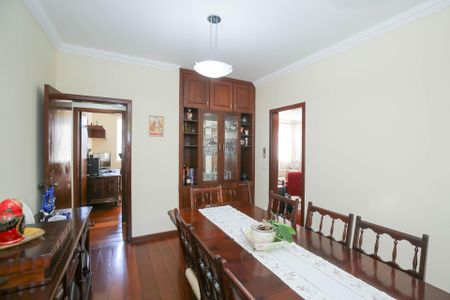 Apartamento à venda com 125m², 3 quartos e 2 vagasSala