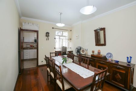 Apartamento à venda com 125m², 3 quartos e 2 vagasSala