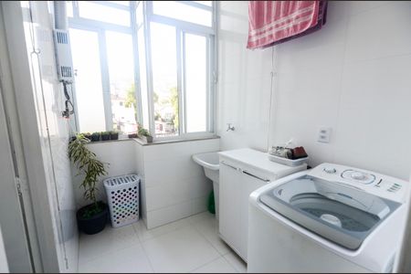 Apartamento à venda com 96m², 2 quartos e sem vaga Apartamento à venda com 96m², 2 quartos e sem vagaÁrea de Serviço