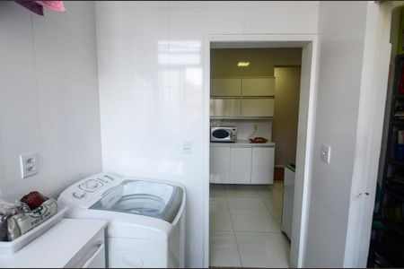 Apartamento à venda com 96m², 2 quartos e sem vaga Apartamento à venda com 96m², 2 quartos e sem vagaÁrea de Serviço