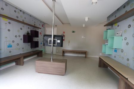 Apartamento à venda com 45m², 2 quartos e 1 vagaÁrea comum - Home Cinema