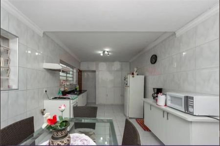 Casa à venda com 120m², 2 quartos e 2 vagas