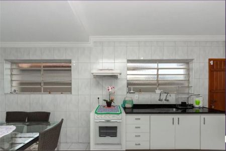 Casa à venda com 120m², 2 quartos e 2 vagas