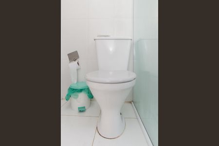 Apartamento à venda com 65m², 3 quartos e sem vaga Apartamento à venda com 65m², 3 quartos e sem vagaBanheiro Social