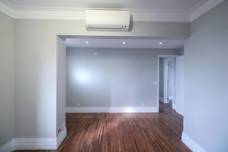 Apartamento à venda com 170m², 3 quartos e 2 vagasSuíte