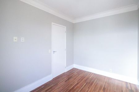 Apartamento à venda com 170m², 3 quartos e 2 vagasQuarto 2