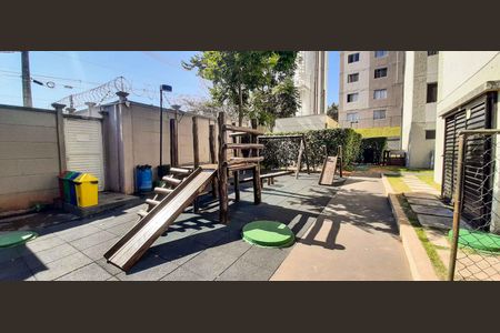 Apartamento à venda com 38m², 2 quartos e sem vagaÁrea comum - Playground