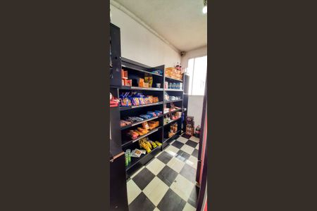 Apartamento à venda com 38m², 2 quartos e sem vagaMini Mercado