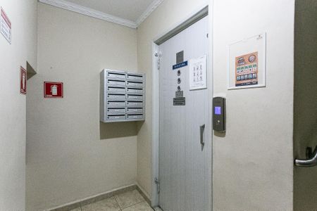 Apartamento à venda com 67m², 2 quartos e sem vagaÁrea Comum - Elevador