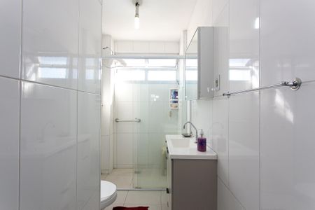 Apartamento à venda com 67m², 2 quartos e sem vagaBanheiro Social