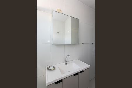 Apartamento à venda com 67m², 2 quartos e sem vagaBanheiro Social