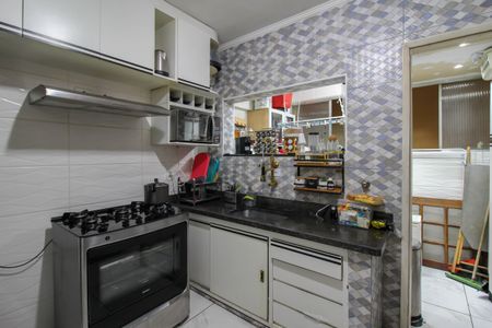 Apartamento à venda com 74m², 2 quartos e 1 vaga Apartamento à venda com 74m², 2 quartos e 1 vagaCozinha