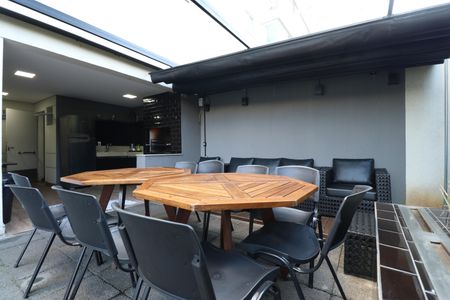 Apartamento para alugar com 59m², 2 quartos e 1 vagaÁrea comum - Churrasqueira