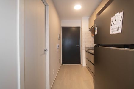 Cozinha de apartamento para alugar com 1 quarto, 24m² em Vila Cordeiro, São Paulo