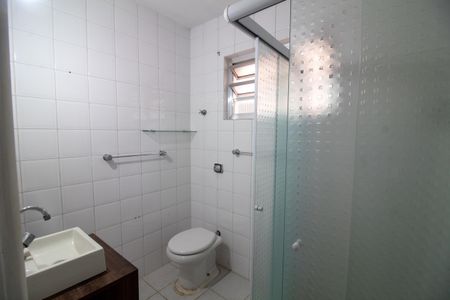 Casa à venda com 101m², 2 quartos e 2 vagas Casa à venda com 101m², 2 quartos e 2 vagasBanheiro Social