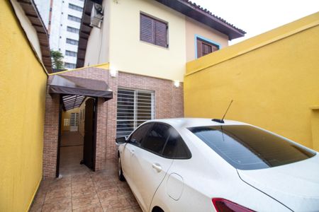 Casa à venda com 101m², 2 quartos e 2 vagas Casa à venda com 101m², 2 quartos e 2 vagasGaragem