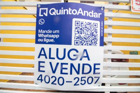 Casa à venda com 101m², 2 quartos e 2 vagas Casa à venda com 101m², 2 quartos e 2 vagasPlaca