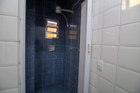 Casa à venda com 101m², 2 quartos e 2 vagas Casa à venda com 101m², 2 quartos e 2 vagasBanheiro de Serviço