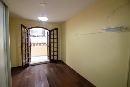 Casa à venda com 101m², 2 quartos e 2 vagas Casa à venda com 101m², 2 quartos e 2 vagasQuarto 2