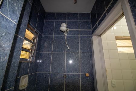 Casa à venda com 101m², 2 quartos e 2 vagas Casa à venda com 101m², 2 quartos e 2 vagasBanheiro de Serviço