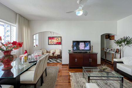 Apartamento à venda com 75m², 2 quartos e 1 vagaSala