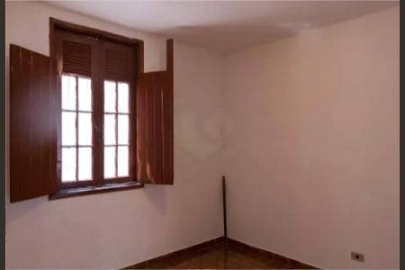 Casa à venda com 227m², 3 quartos e 2 vagas