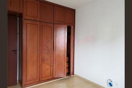 Apartamento à venda com 132m², 4 quartos e 2 vagas