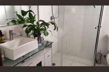 Apartamento à venda com 132m², 4 quartos e 2 vagas