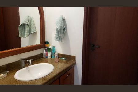 Apartamento à venda com 132m², 4 quartos e 2 vagas