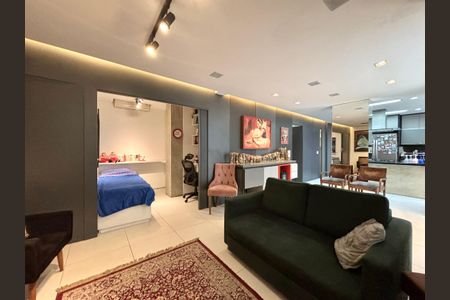 Apartamento à venda com 109m², 3 quartos e sem vaga Apartamento à venda com 109m², 3 quartos e sem vagaSala