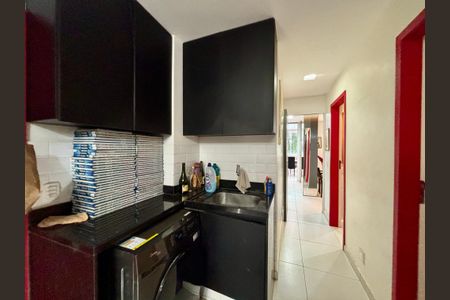 Apartamento à venda com 109m², 3 quartos e sem vaga Apartamento à venda com 109m², 3 quartos e sem vagaÁrea de serviço