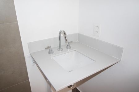 Studio à venda com 104m², 2 quartos e 2 vagas Studio à venda com 104m², 2 quartos e 2 vagasBanheiro da Suíte 2