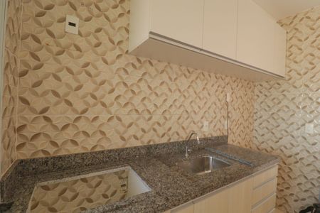 Apartamento à venda com 69m², 2 quartos e 1 vaga Apartamento à venda com 69m², 2 quartos e 1 vagaCozinha e Área de Serviço