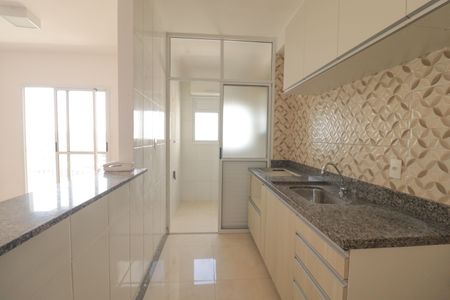 Apartamento à venda com 69m², 2 quartos e 1 vaga Apartamento à venda com 69m², 2 quartos e 1 vagaCozinha e Área de Serviço