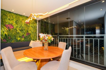 Apartamento à venda com 66m², 2 quartos e 1 vaga Apartamento à venda com 66m², 2 quartos e 1 vagaVaranda da Sala