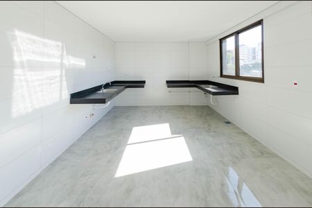 Apartamento para alugar com 108m², 3 quartos e 3 vagasCozinha