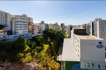 Apartamento para alugar com 108m², 3 quartos e 3 vagasVista