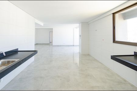 Apartamento à venda com 104m², 3 quartos e 3 vagas Apartamento à venda com 104m², 3 quartos e 3 vagasCozinha