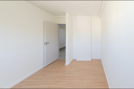 Apartamento à venda com 104m², 3 quartos e 3 vagas Apartamento à venda com 104m², 3 quartos e 3 vagasQuarto 2