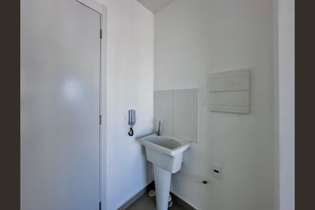 Apartamento à venda com 27m², 1 quarto e sem vaga Apartamento à venda com 27m², 1 quarto e sem vagaÁrea de Serviço