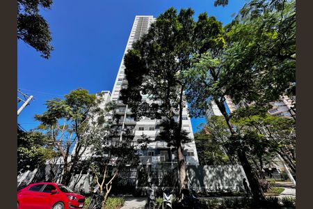 Apartamento à venda com 27m², 1 quarto e sem vaga Apartamento à venda com 27m², 1 quarto e sem vagaFachada
