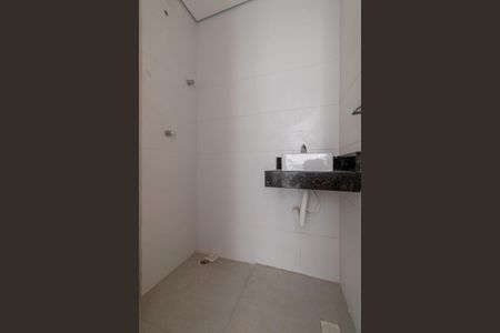 Apartamento à venda com 42m², 2 quartos e sem vaga Apartamento à venda com 42m², 2 quartos e sem vagaBanheiro Social