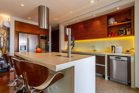 Apartamento à venda com 131m², 3 quartos e 3 vagas Apartamento à venda com 131m², 3 quartos e 3 vagasSala/Cozinha
