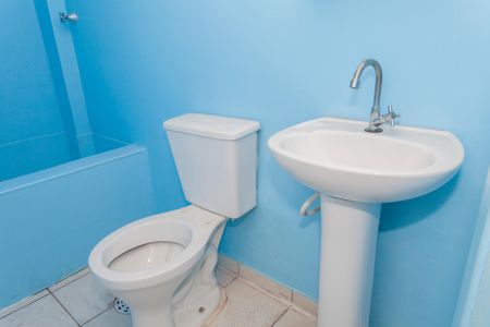 Apartamento para alugar com 42m², 2 quartos e 1 vaga Apartamento para alugar com 42m², 2 quartos e 1 vagaBanheiro