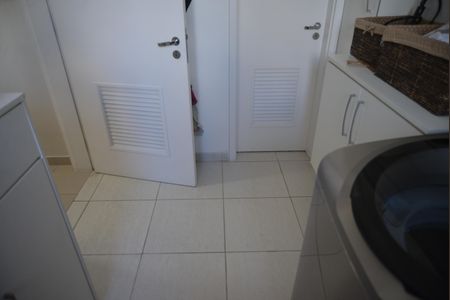 Apartamento à venda com 92m², 2 quartos e 1 vagaArea de Serviço