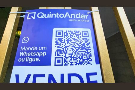 Casa à venda com 130m², 4 quartos e 2 vagas Casa à venda com 130m², 4 quartos e 2 vagasPlaca
